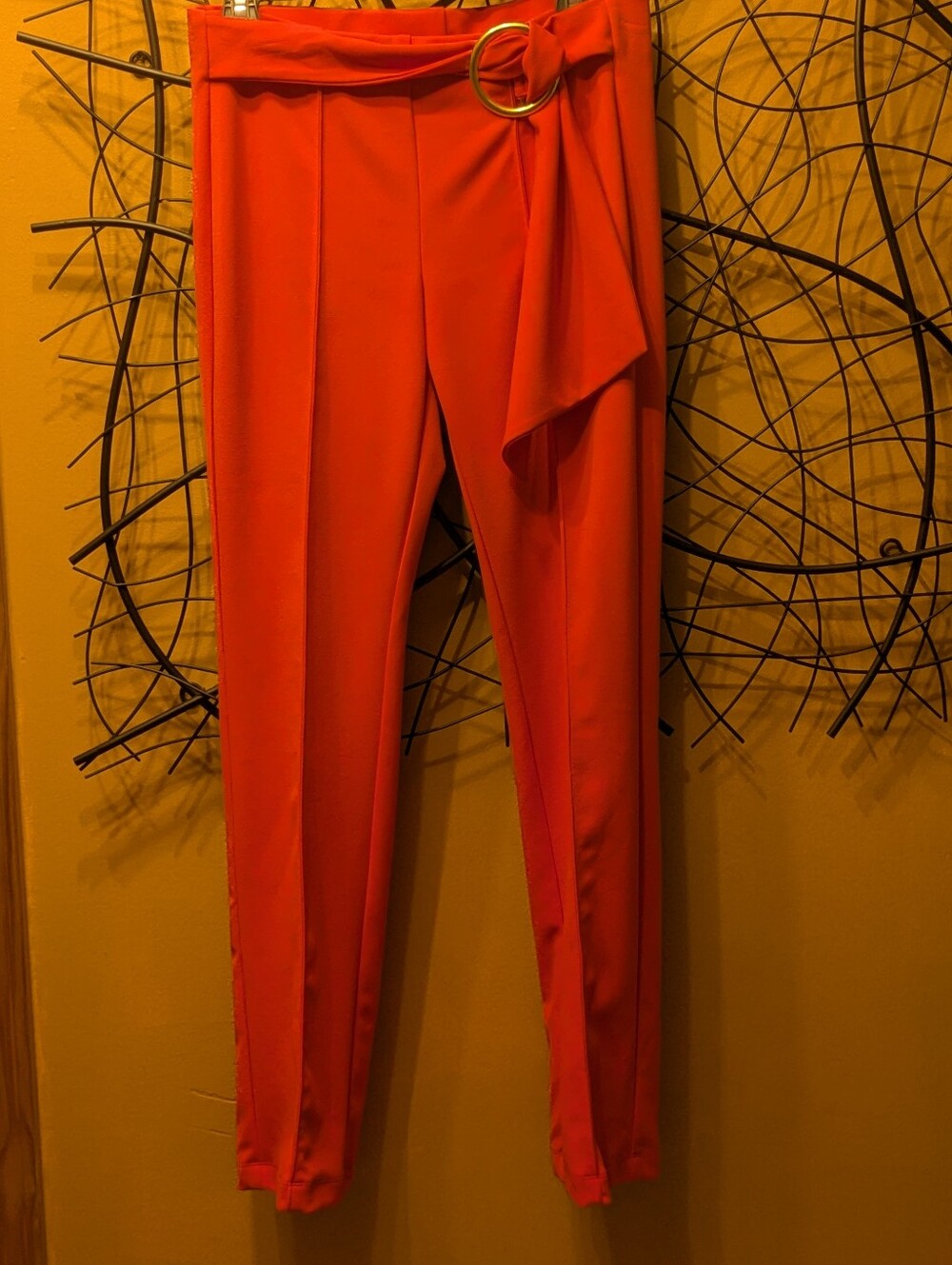 Jemma Women’s Belted Gold Buckle Slim Trousers – Coral  (Size Small)
